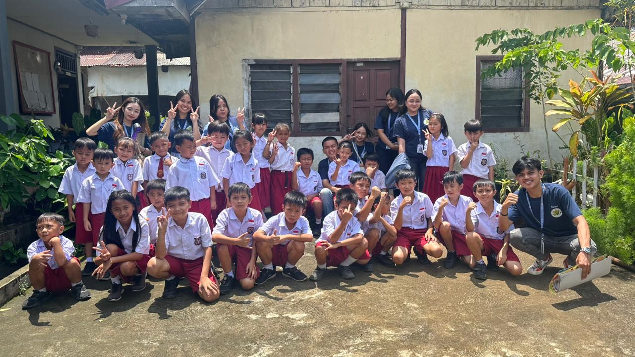 Foto Bersama SD Inpres Sawangan